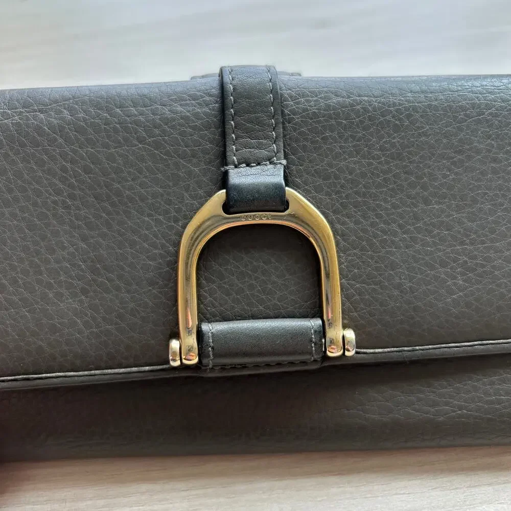 Gucci Continental Bifold Wallet Gray Leather Horsebit Gold‎ Hardware - Picture 3 of 16